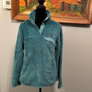 Patagonia Women’s Teal Thermal Jacket Size Medium